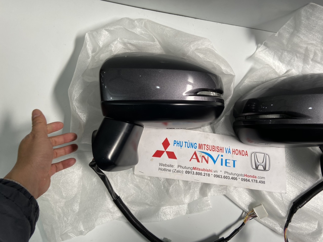 Gương chiếu hậu bên phụ xe Honda JAZZ